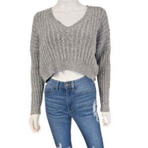 Forever 21 Long Sleeve Cropped V-Neck Sweater Size L